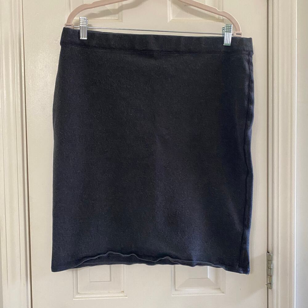 OLD NAVY • Dark Gray Fitted Business Casual Pencil Skirt - Picture 2 of 7